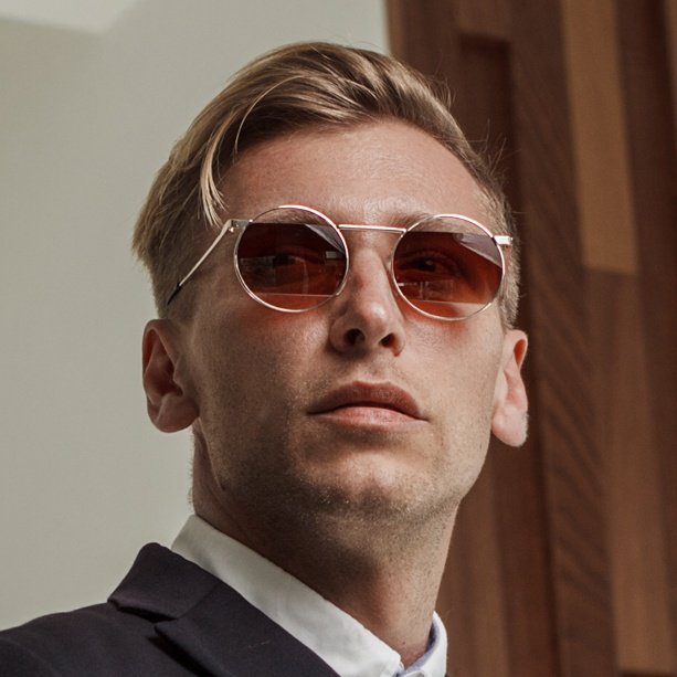 stylish businessman in suit 2022 11 04 04 08 48 utc cropped.jpg